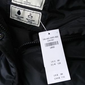 Ambercrombie & Fitch Vest